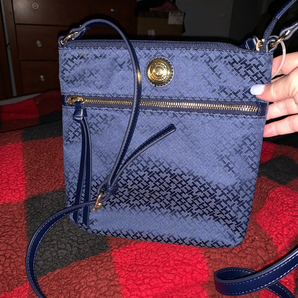 Crossbody purse
